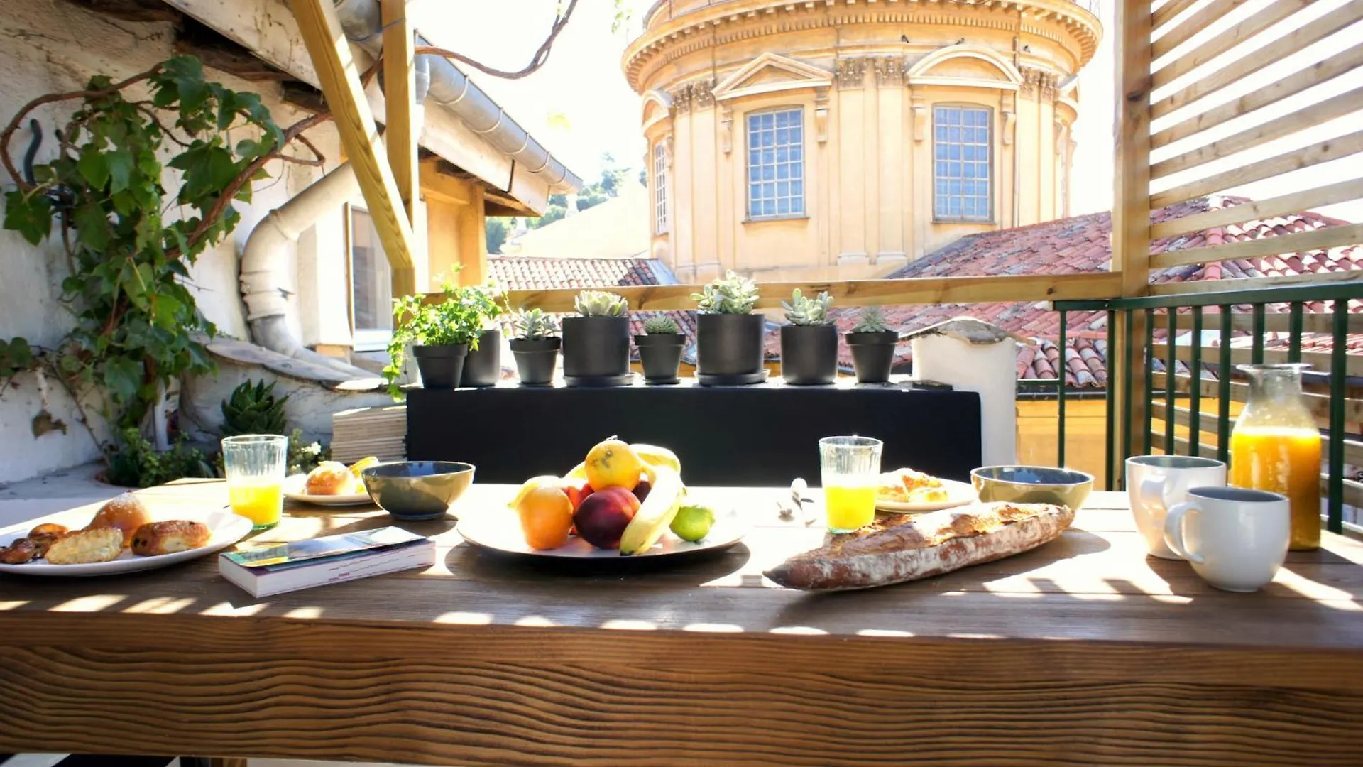 Ze Perfect Place - Vieux Nice - Exceptionnel Appartement - Calme Et Terrasse Avec Vues Apartment