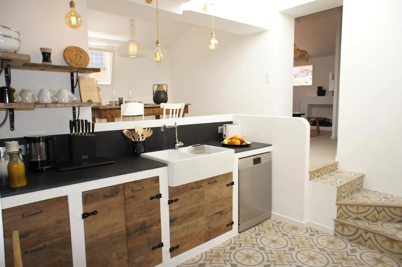 Ze Perfect Place - Vieux Nice - Exceptionnel Appartement - Calme Et Terrasse Avec Vues